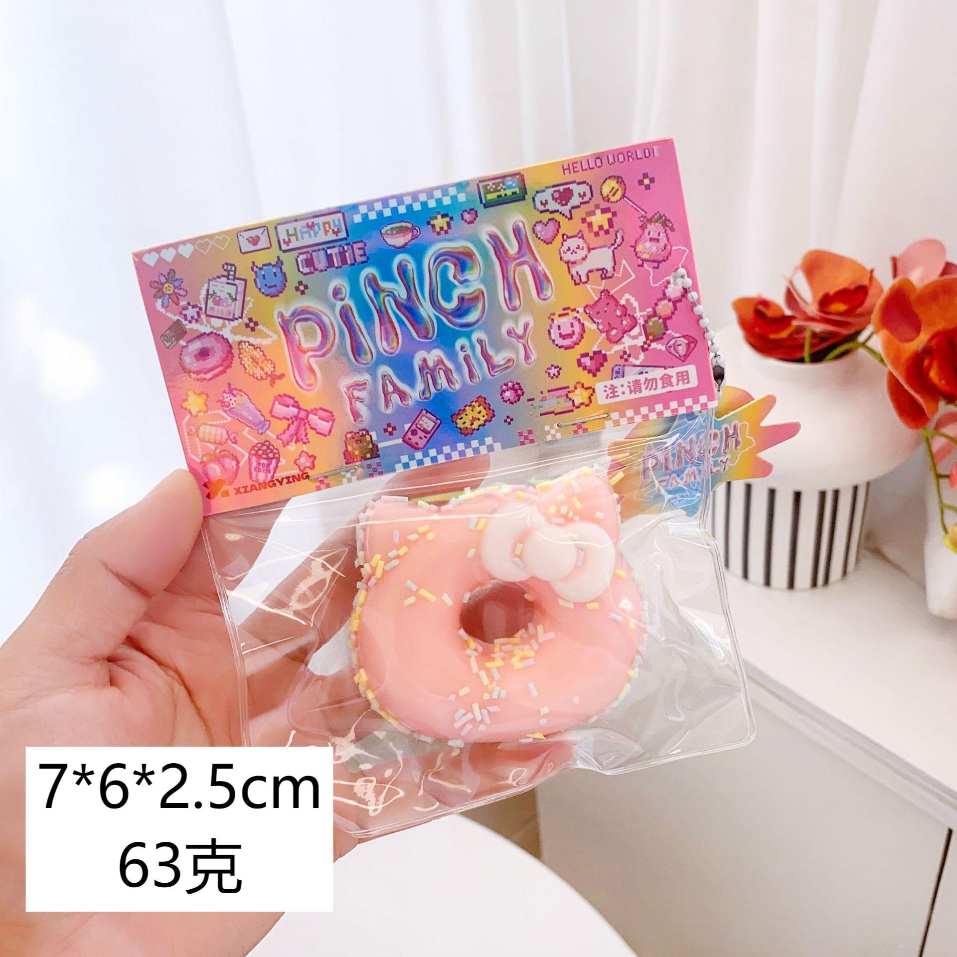 Juguete antiestrés suave tipo donut, un mágico juguete antiestrés suave.