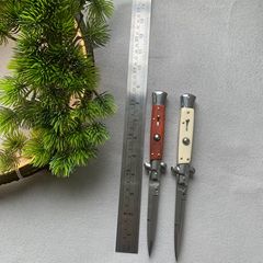 国境を越えたイタリアマフィアの野外での生存刀の高硬度折り畳み刀の鋭利な登山は海の釣り刀を追います。