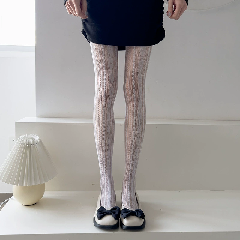 Lolita-style Japanese Summer Tights, Floral Lace Pattern, One Size (Black / White)