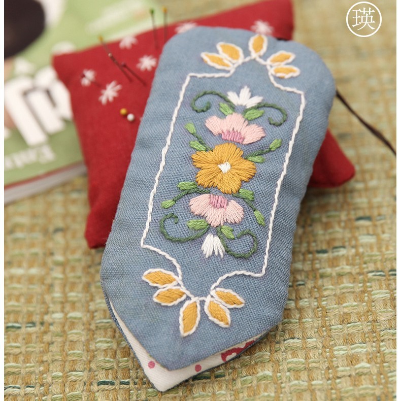 Nuevo bordado hecho a mano DIY bolsa de teléfono móvil de estilo europeo tridimensional bordado material de la tela paquete kit principiante