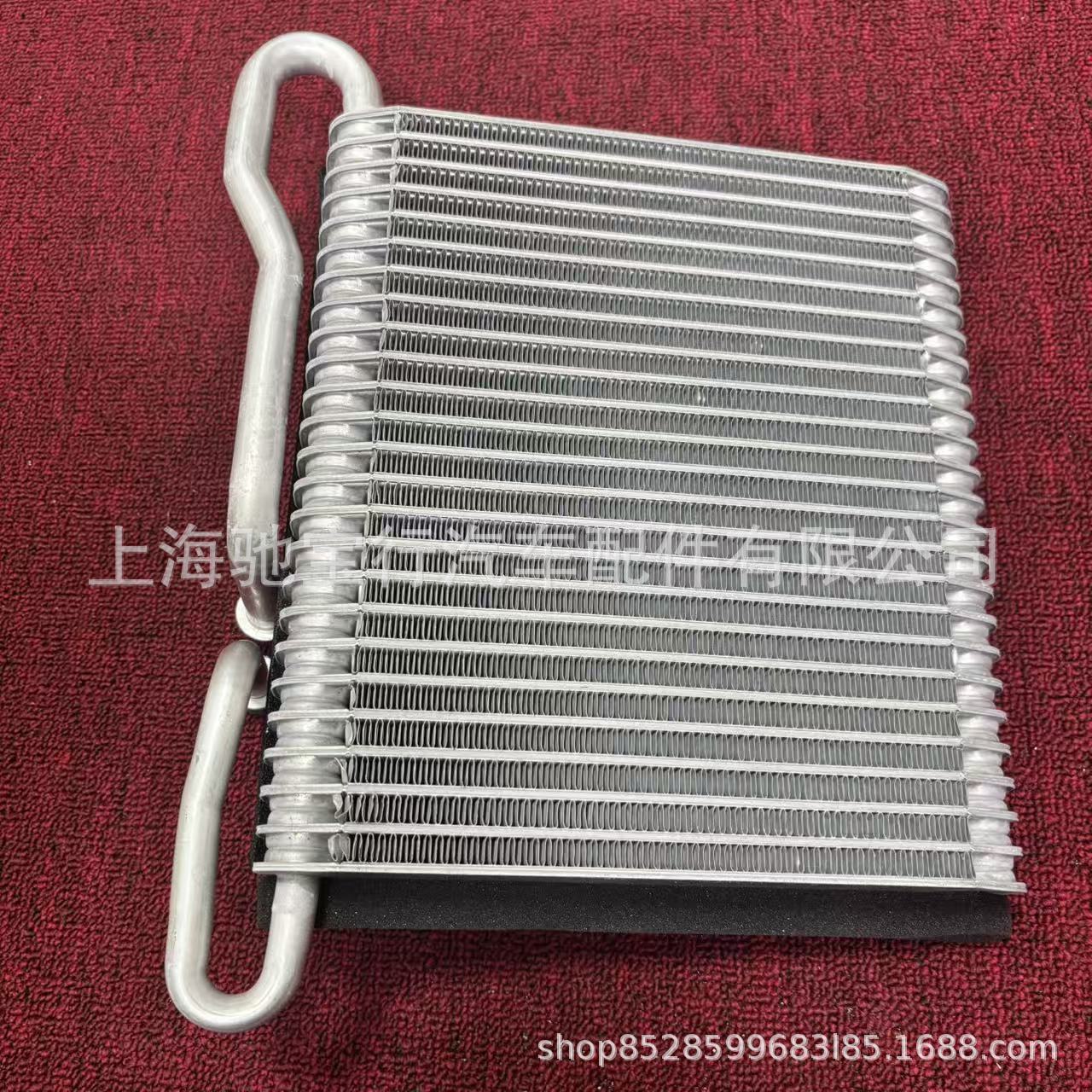 Suitable for Ferrari 458 488 evaporator box 83856800 83346500 82797700