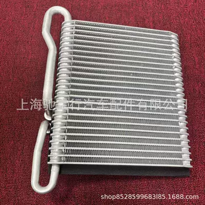 box 83856800 83346500 – car radiator