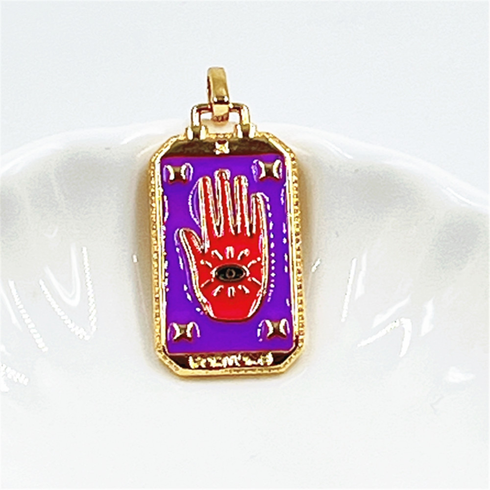 Europea y americana moda goteo tarot colgante Palm Devil's Eye medusas hip hop punk original cobre color-preservación galvanoplastia