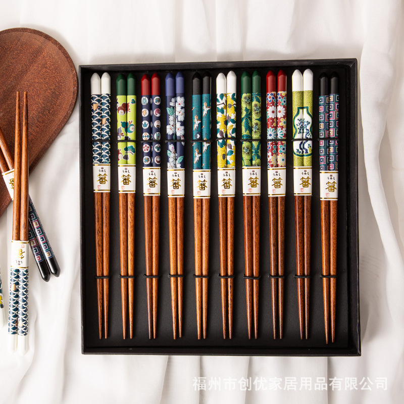 Japanese Kutani Ware Printed Chopsticks, Set of Ten Pairs in Gift Box, Polished Craftsmanship, High-End Gift Chopsticks, Exported to Japan for Gifting Japanese Kutani Ware Printed Chopsticks, Set of Ten Pairs in Gift Box, Polished Craftsmanship, High-End Gift Chopsticks, Exported to Japan for Gifting