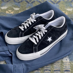 ����Ь�������one starľ��һ�Ƿ�ëƤ����͹ŵ͎���Ů��Ь