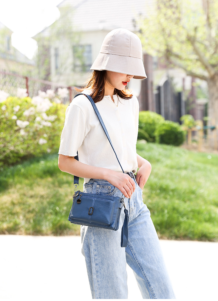 Female PU Leather Hand Bag 2