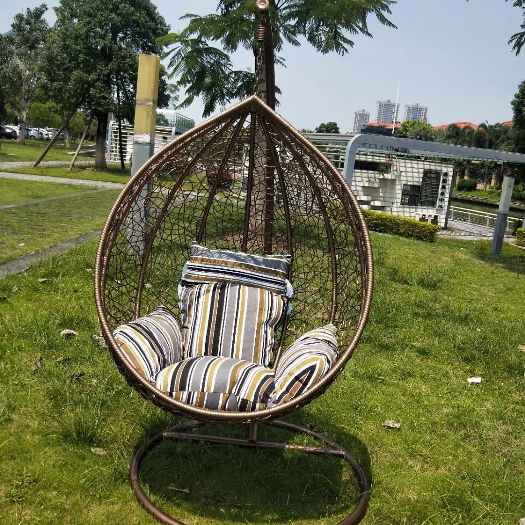 Silla Mecedora Colgante Doble con Estructura Metálica, Móvil y Reclinable, para Parque y Balcón image 19