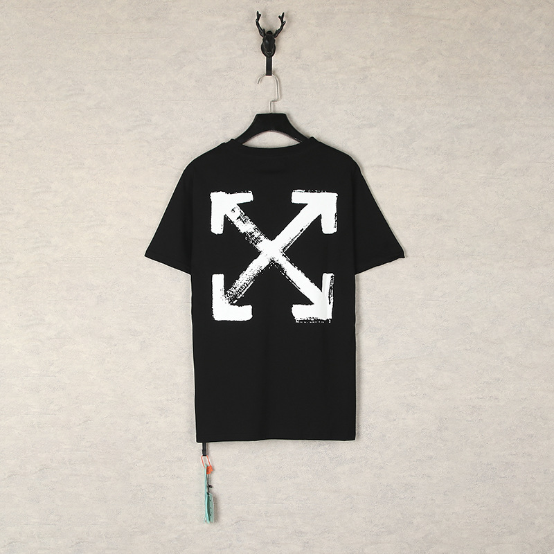 [Código europeo] versión correcta de impresión de acuarela splash tinta gradiente flecha graffiti ow marca de moda de manga corta pareja camiseta