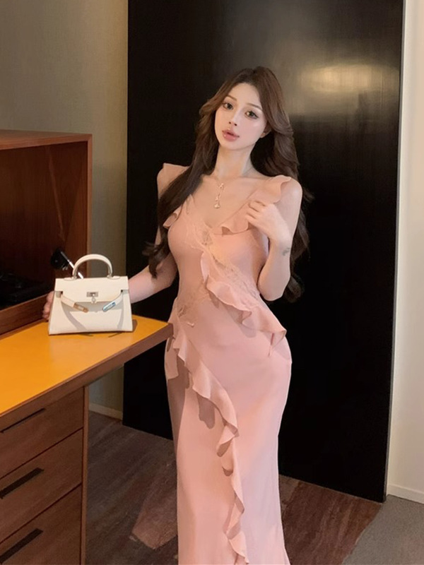 蕾丝拼接吊带连衣裙女夏季荷叶边鱼尾裙粉色收腰裙子纯欲包臀长裙|undefined