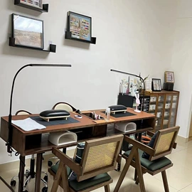 布艺沙发;餐桌;桌类、茶几