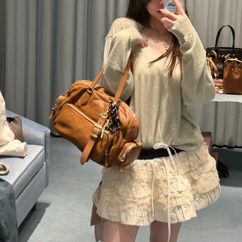 Bolso tote de bolos retro de piel de vaca curtida con plantas Bolso de hombro de cuero Bolso de axila Bolso de locomotora Bolso de almohada Boston