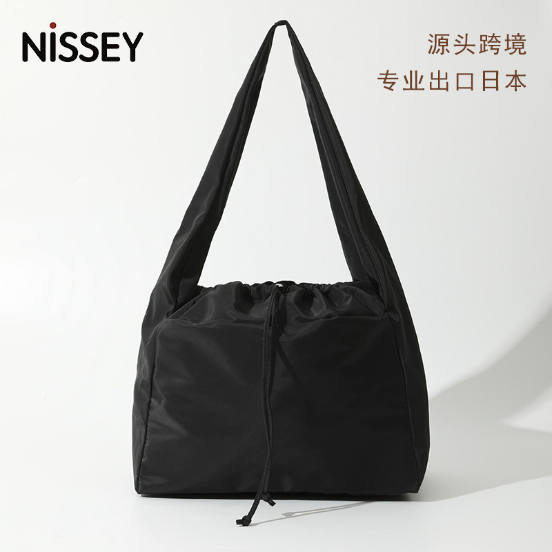 New Simple Large-Capacity Bag Crossbody Bag Black Drawstring Crossbody Bag Fashion Versatile Shoulder Crossbody Bag Wholesale