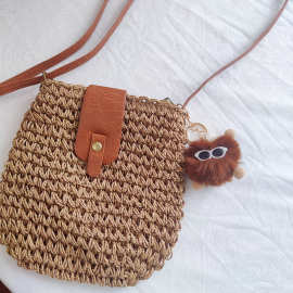 定制斜跨包单肩包百搭编织材质简约休闲斜跨草包旅游装饰女包精致