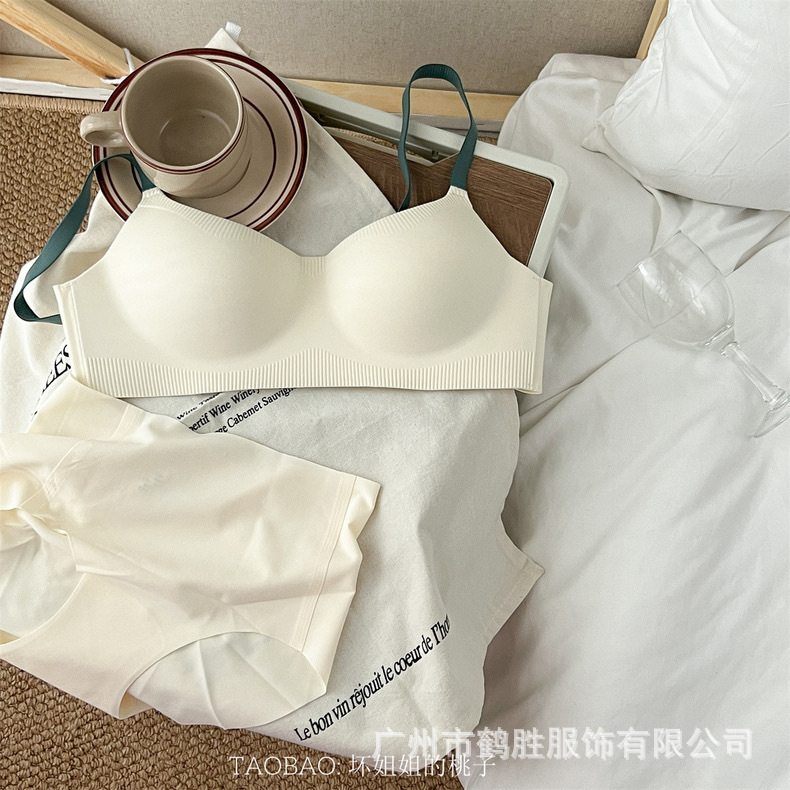 Venta directa de fábrica comercio electrónico transfronterizo Sudeste de Asia Vietnam Tailandia damas sin costuras sujetador de recogida lateral cómodo