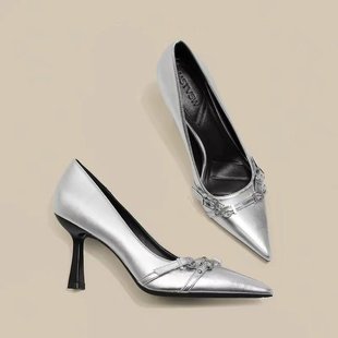 Dream step black light ripe beautiful high heels women's 2024 new French temperament pointed stiletto heel shoes with skirt