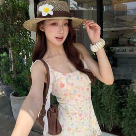 韩系碎花荷叶边设计吊带背心女夏季时尚甜辣妹修身洋气上衣ins潮