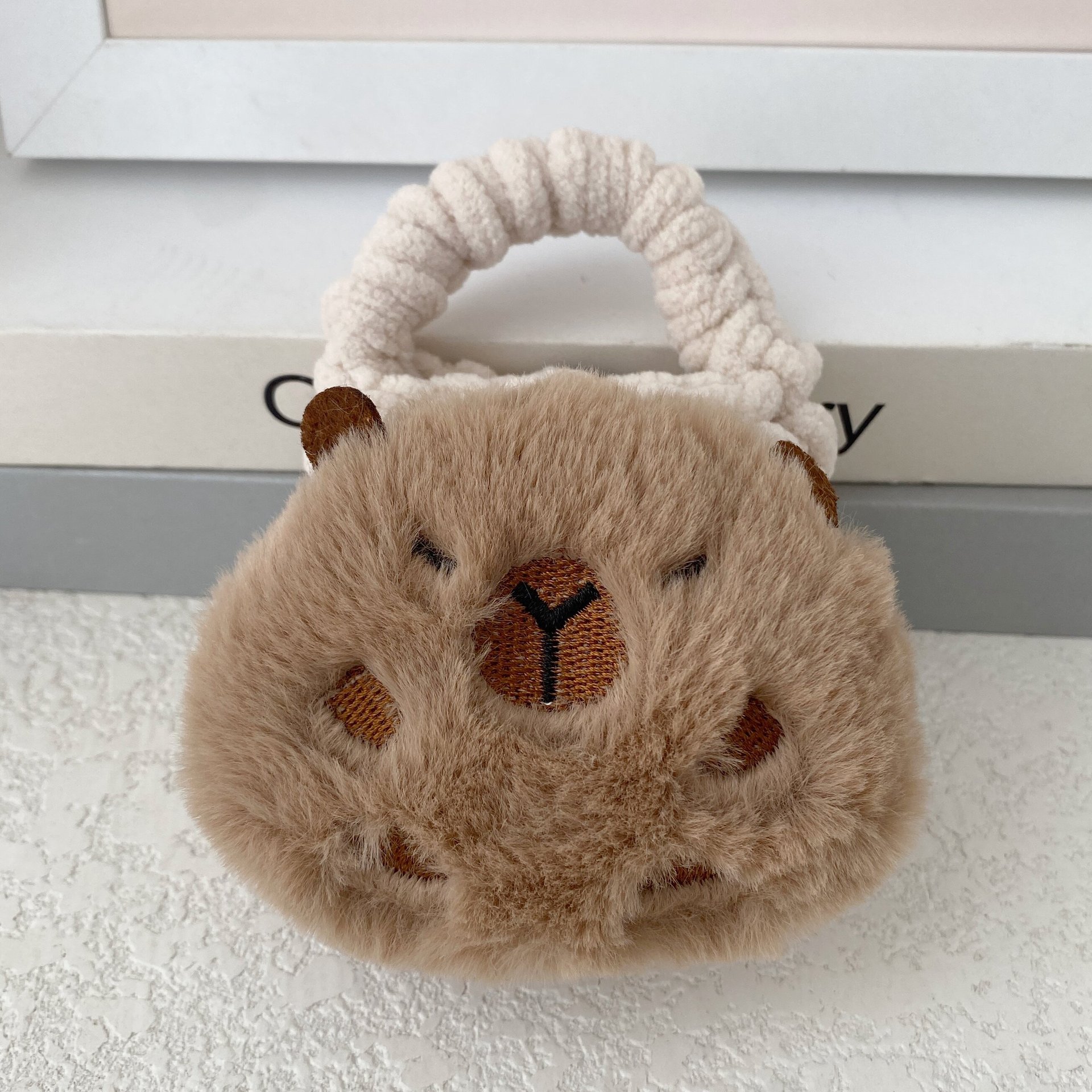 Unisex Animal Plush Buckle Coin Purses display picture 6