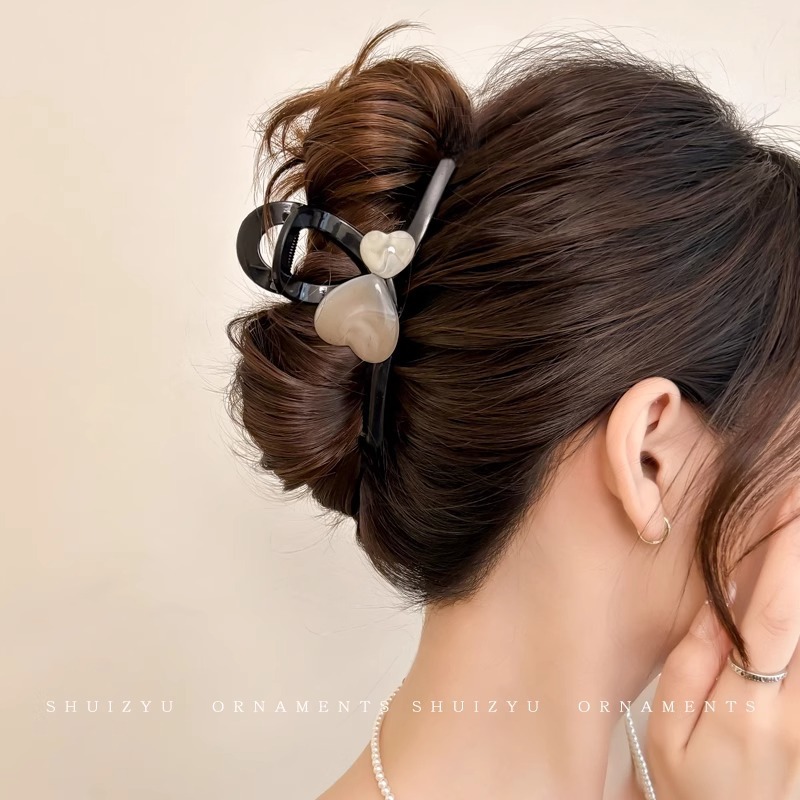 De alta calidad de felpa marrón horquilla hacia atrás cabeza clip de pelo tocado femenino otoño e invierno Gran Tiburón peludo horquilla