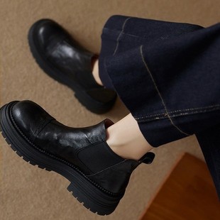Round Toe Chelsea Ankle Boots Women's Autumn 2024 British Style Ankle Bare Boots Thick Bottom Martin Boots