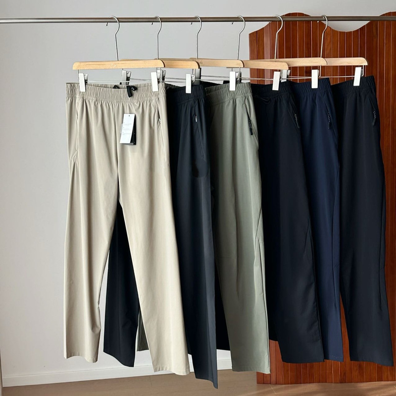 30903 Quick-Drying, Breathable, Water-Repellent, Lightweight Softshell Pants for Men, Straight-Leg Jogger Pants, Loose Casual Pants, Sports Pants 30903 Quick-Drying, Breathable, Water-Repellent, Lightweight Softshell Pants for Men, Straight-Leg Jogger Pants, Loose Casual Pants, Sports Pants