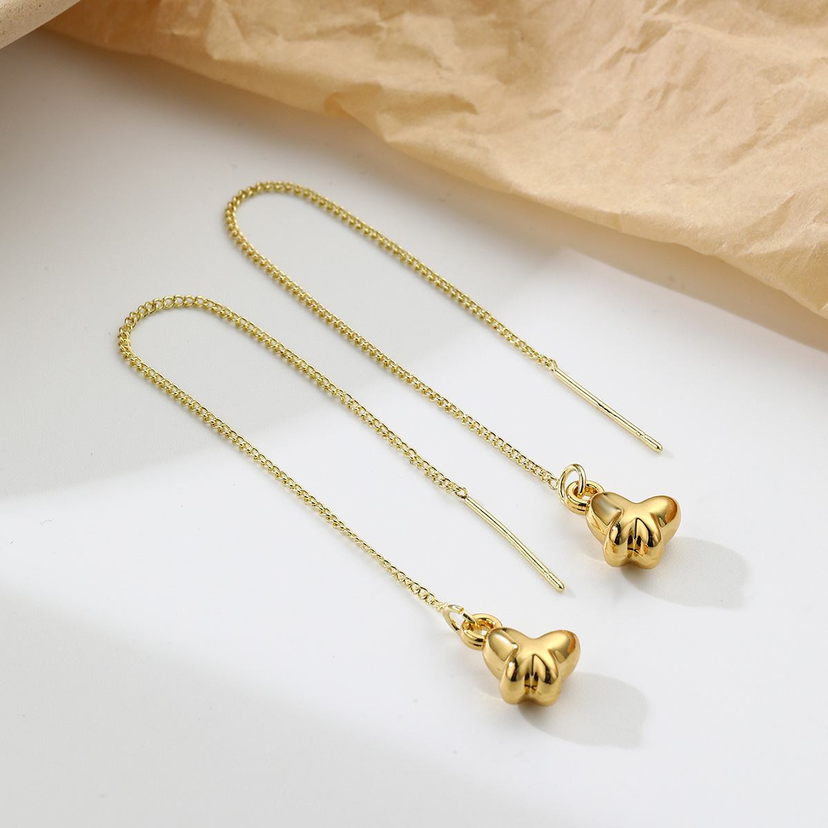 hot accessories Long high end pearl earrings Zircon crystal bee earrings Colorful bird earrings_voghion.com