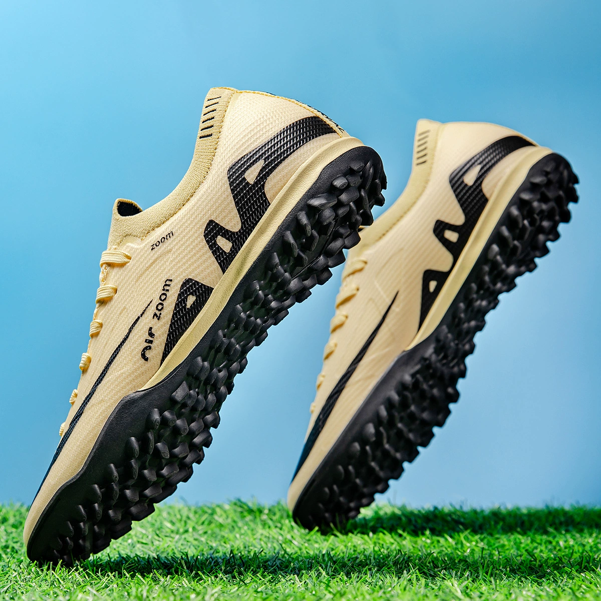 足球鞋男低帮AG长钉TF碎钉学生足球鞋比赛人造草地训练鞋