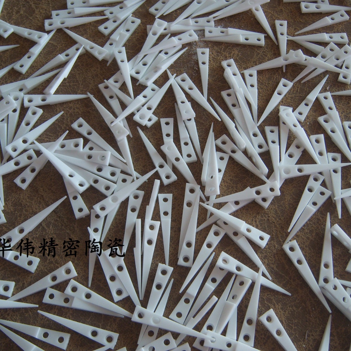 陶瓷镊子氧化锆材质不导电款式美观加工使用角度佳精磨5个面