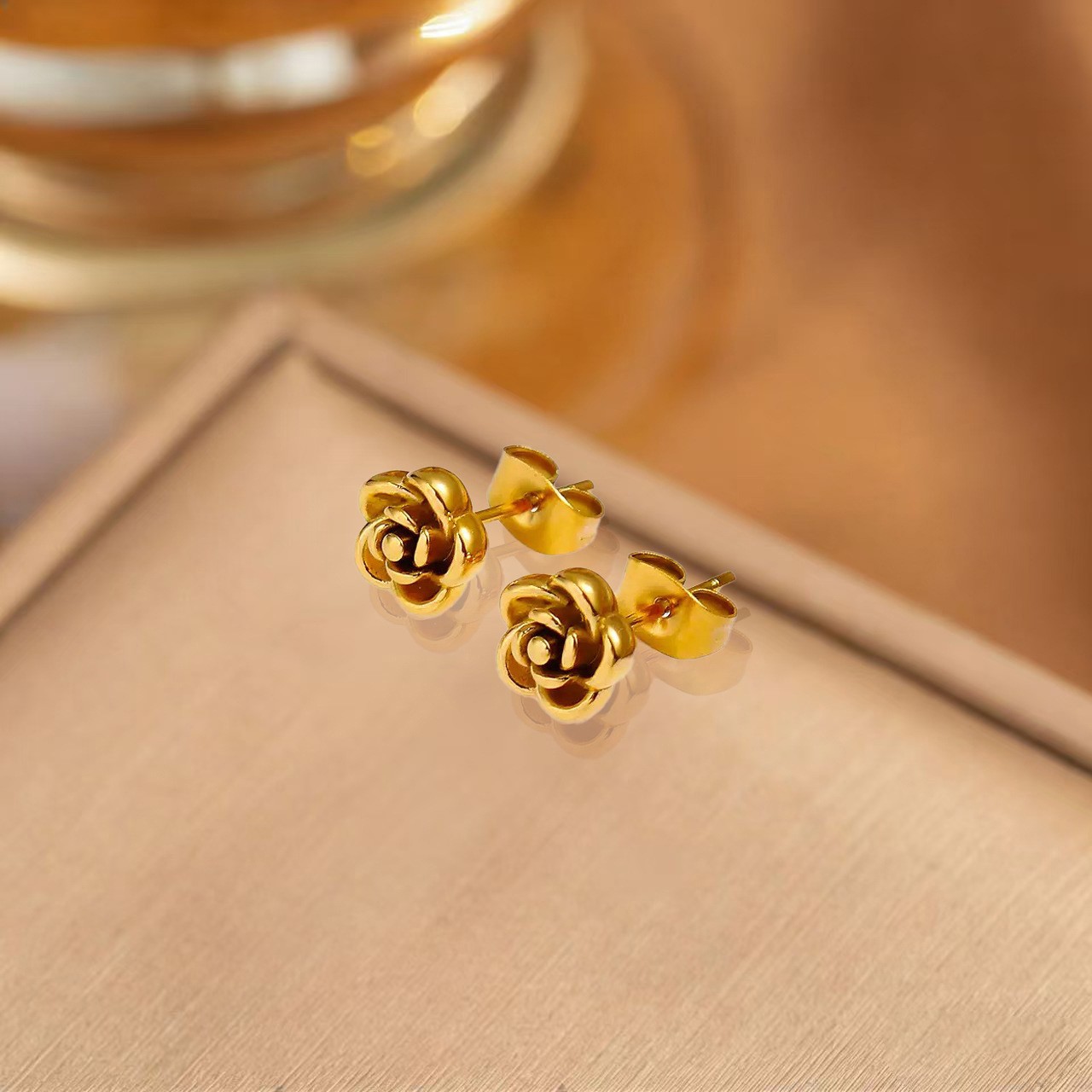 Luxe parelketting met magneetsluiting voor dames_voghion.com