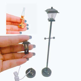 1:12怀旧迷你微缩娃娃屋模型场景食玩LED公园灯煤油灯装饰摆件