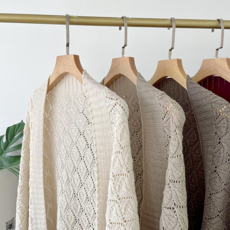 Diamante hueco-fuera de punto chal para las mujeres estilo coreano primavera y verano Oficina aire acondicionado habitación cálida chaqueta en vivo caliente