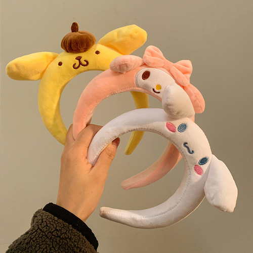 Cute cartoon headband featuring Cinnamoroll, Kuromi, and Melody—soft, fluffy, and perfect for winter, ideal as a sweet, feminine hair clip for washing your face!