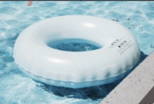 子供用浮き輪の両手を入れる大人二重PVCは屋外水泳浮き輪の携帯ポケットリングを厚くします。|undefined