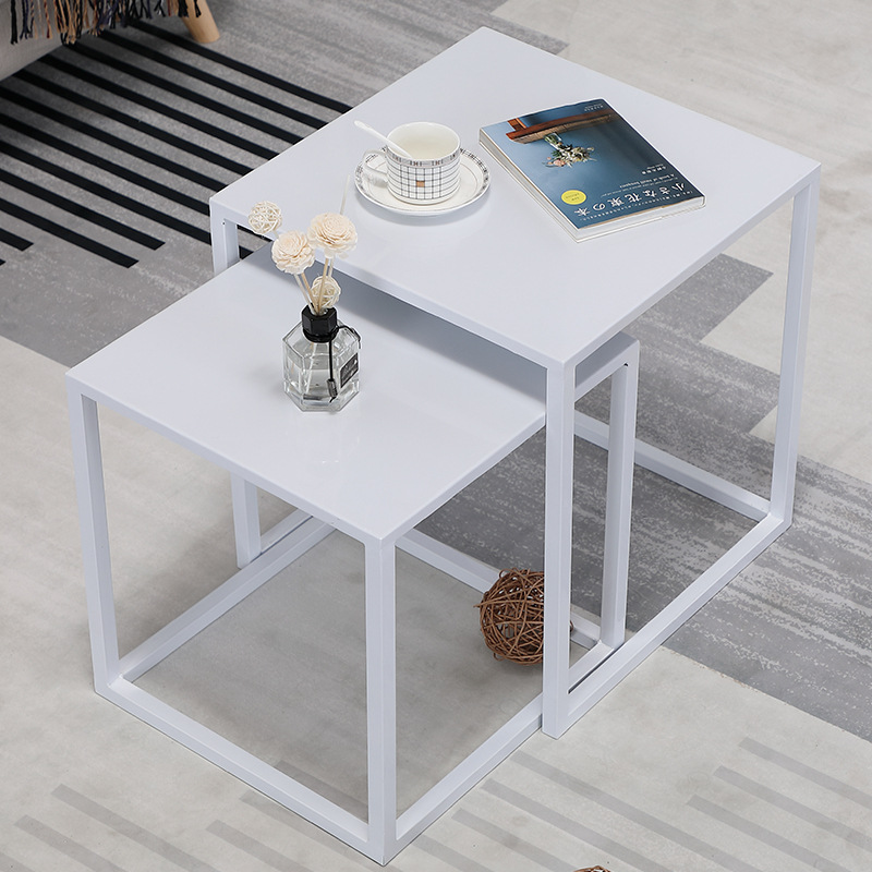 Simple mesa de café pequeña mesa cuadrada pequeño apartamento sala de estar cuadrada combinación hierro sofá mesa de esquina lateral,