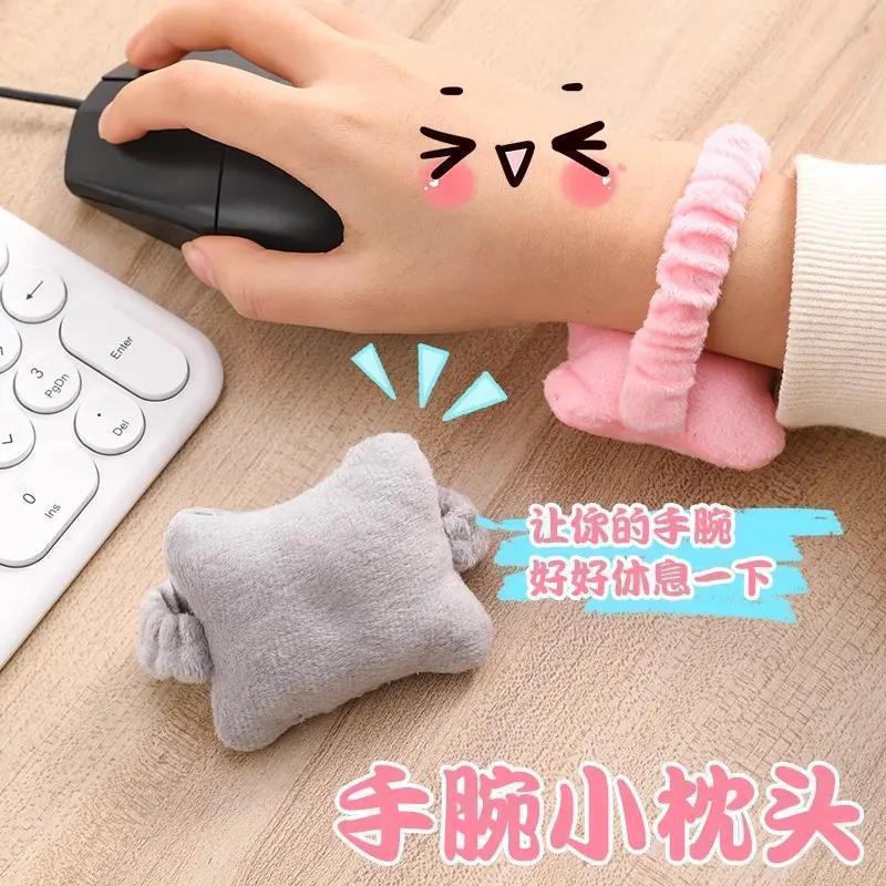 Small pillow with elastic band for wrist support, mouse pad, hand pillow, keyboard typing anti-wear hand rest, office wrist support