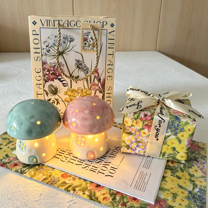 Ceramic Mushroom Night Light Creative Bedroom Bedside Lamp Cute Gift for Girls Birthday Souvenir Decoration Ceramic Mushroom Night Light Creative Bedroom Bedside Lamp Cute Gift for Girls Birthday Souvenir Decoration