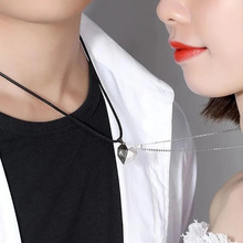 �羳�ٴ�ڰא����朕r����H��һ�����Fʯ���ε����i������l