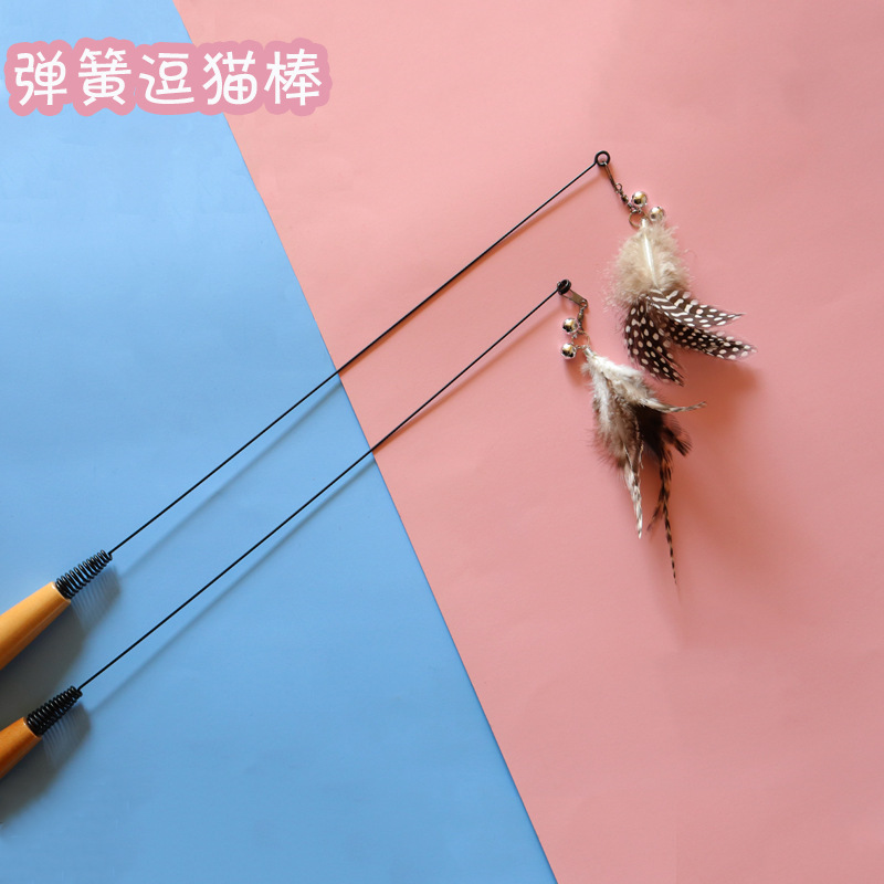 新款逗猫棒 厂家直供羽毛铃铛弹簧仙女棒 cfa木手柄猫咪玩具批发