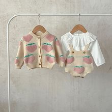 ins韩版男女婴童宝宝毛衣秋冬两件套纯棉桃子刺绣开衫+背带裤套装
