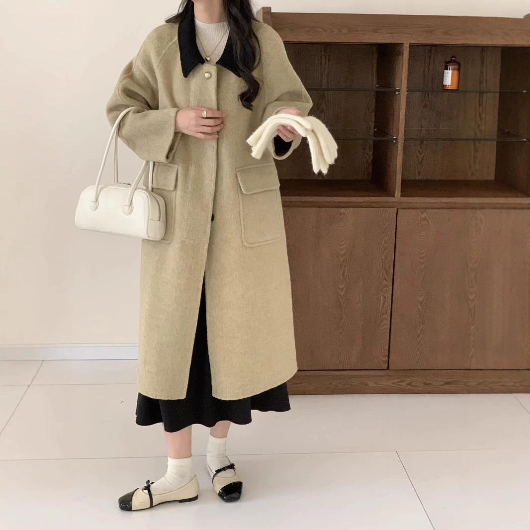 2024 новый сшитый воротник, контрастный цвет, двухсторонняя шерстяная шерстяная пальто корейская версия кукольного воротника, свободная шерстяная куртка для женщин