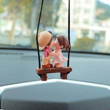 批发一件代发亲嘴求抱抱男孩女孩汽车挂件内饰汽车后视镜内饰用品