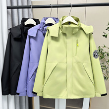 230斤大码女装秋季新款胖MM纯色运动户外防水连帽冲锋衣外套8396