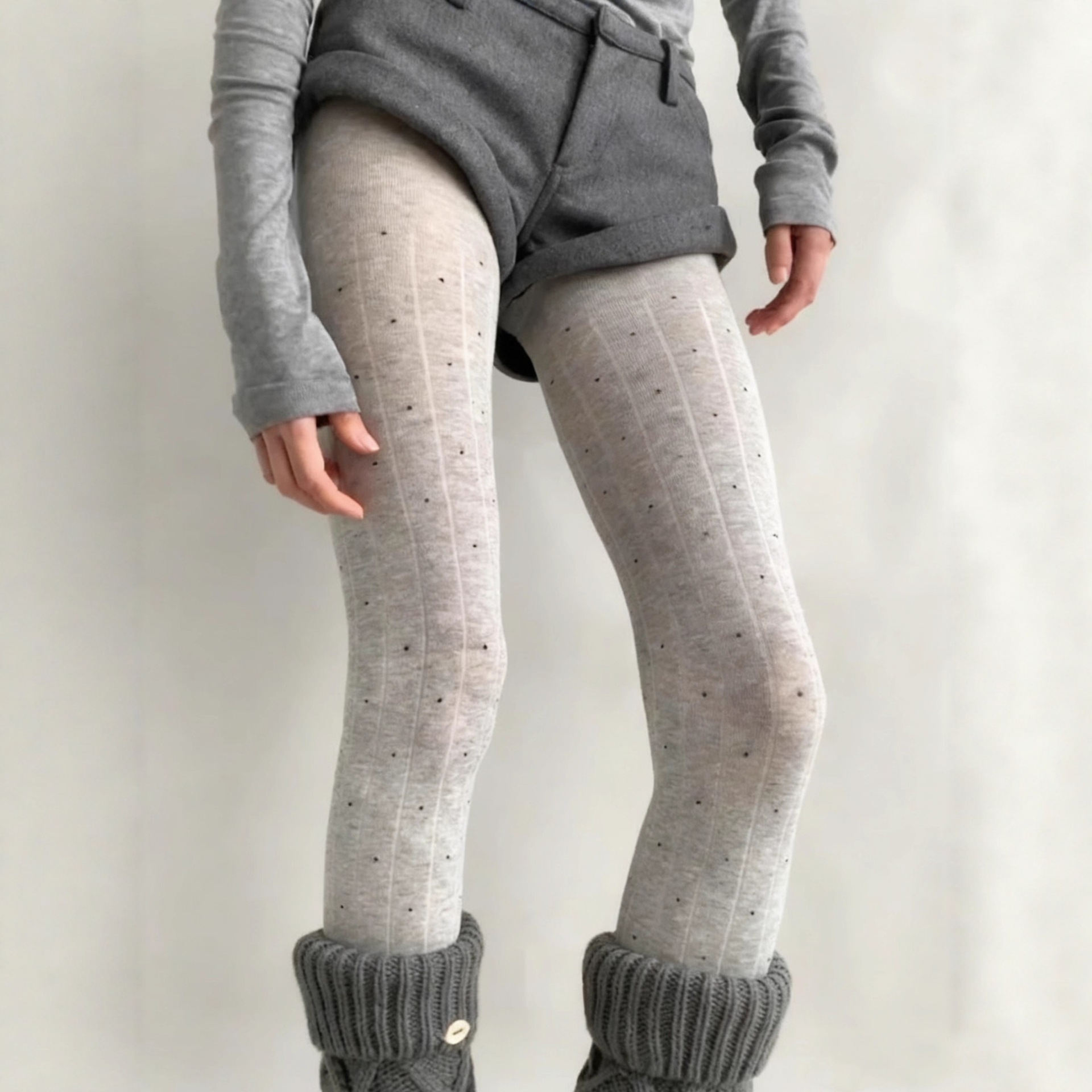 Light Gray Polka Dot Leggings with Vertical Stripes, High Elasticity, Straight Heel, Slimming Cotton Pantyhose, Gray Series, Thin Autumn and Winter Style