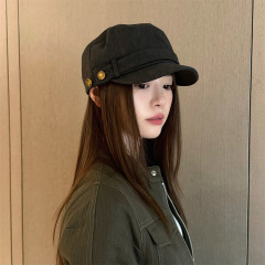 复古工装风纽扣平顶鸭舌帽马术帽日系百搭显脸小报童帽子女批发