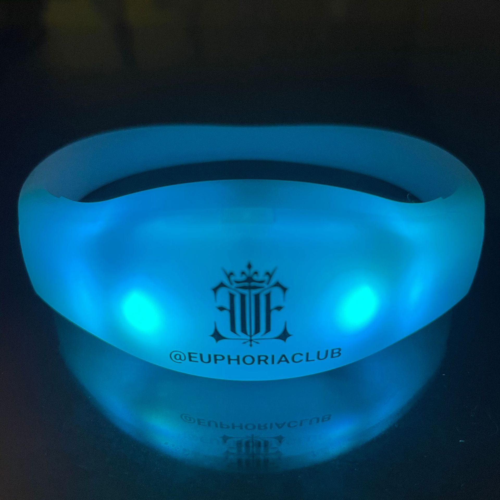 Wholesale concert LED light bracelet DMX remote control concert flashing bracelet cheering RGB light bracelet