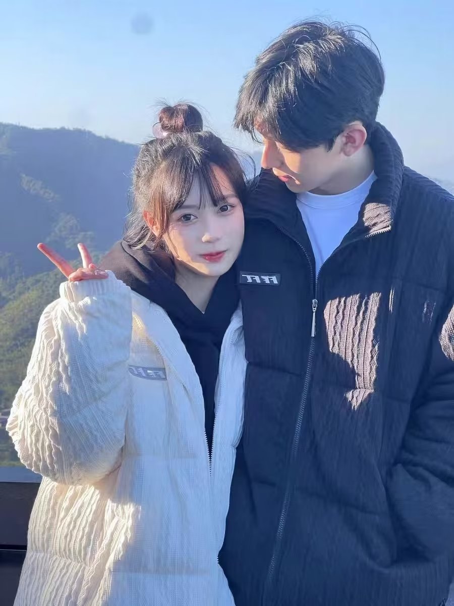 Abrigo de algodón acolchado invierno de los hombres flojo estilo BF perezoso engrosado cálido abrigo de algodón acolchado ins marca de moda pareja patrón Chaqueta de algodón acolchado