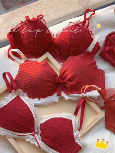 �tɫ����Ůʿ����Y��С�ؾ۔n�Ըб������ѝ���b�o�Ȧ������