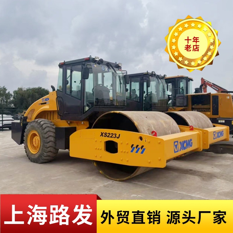 XCMG usado XCMG 26 toneladas rodillo de carretera rendimiento de vibración excelente noventa por ciento nuevo garantía de calidad de un año de alta eficiencia de servicio pesado