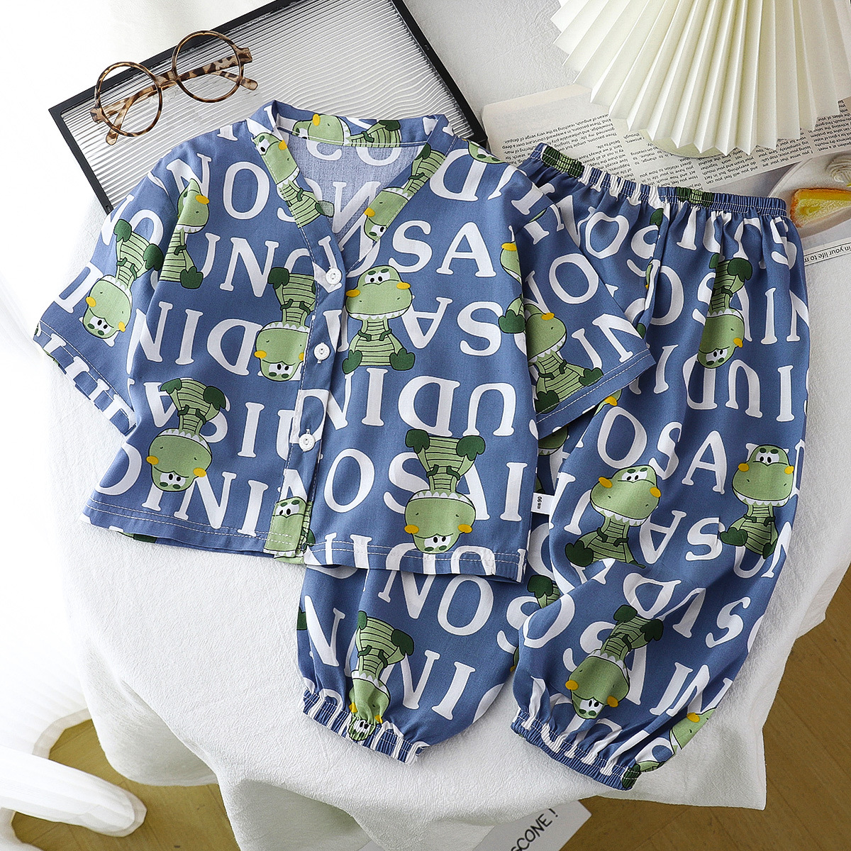 Ropa de hogar para niños, traje de seda de algodón, pijamas de verano para niños y niñas, ropa de algodón de dos piezas, ropa de aire acondicionado de seda de algodón de dos piezas, ropa para niños