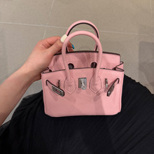 �߼����K�����֦�y��Ƥ����Ů��2026�ļ��¿�ٴ�r��ţƤб���