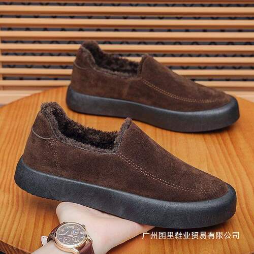New winter velvet low-cut slip-on shoes, thickened trendy people-in casual cotton shoes for men